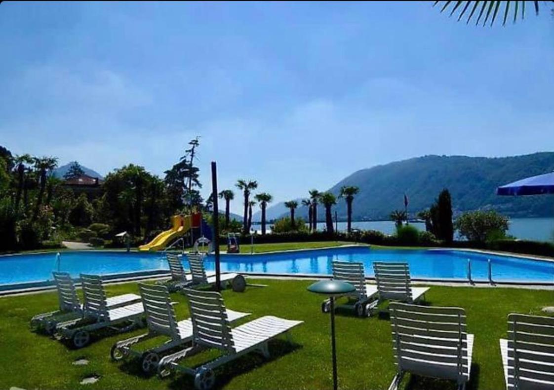 Holiday On The Lake Lugano Bissone Exterior foto